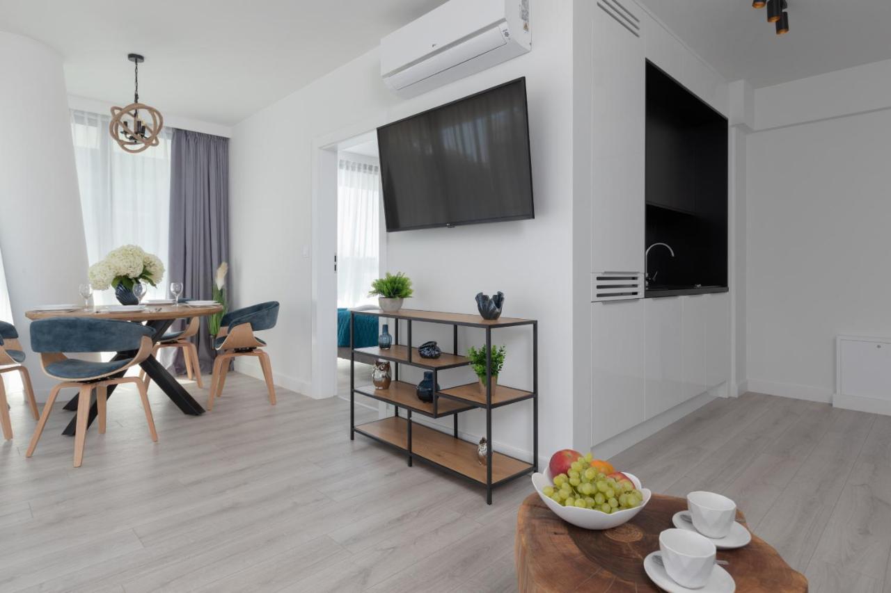 Royal Waves Resort & Spa - Apartment With Parking By Noclegi Renters 米兹多洛杰 外观 照片
